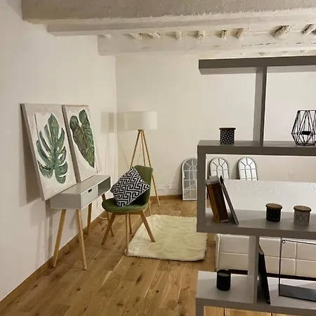 Casa Dei Genovesi